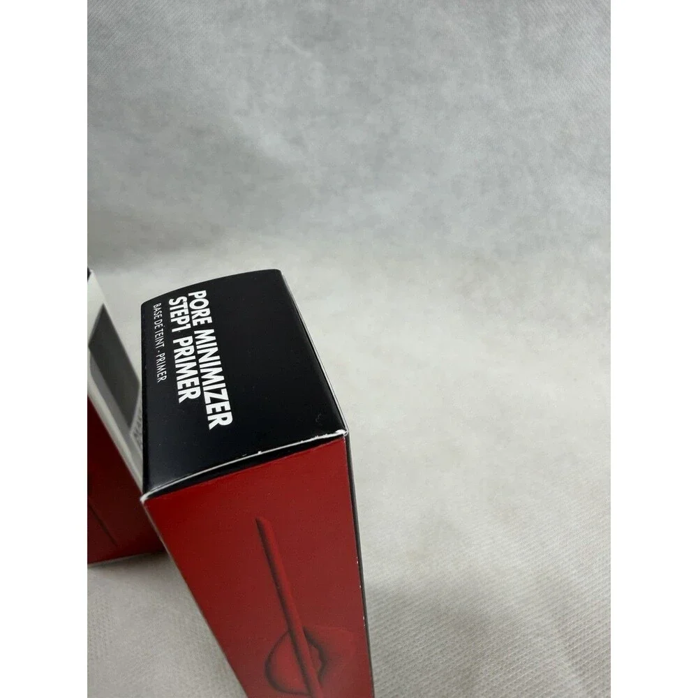 Make Up Forever Professional  Poor Minimize And Make Up Forever Mist & Fix NEW